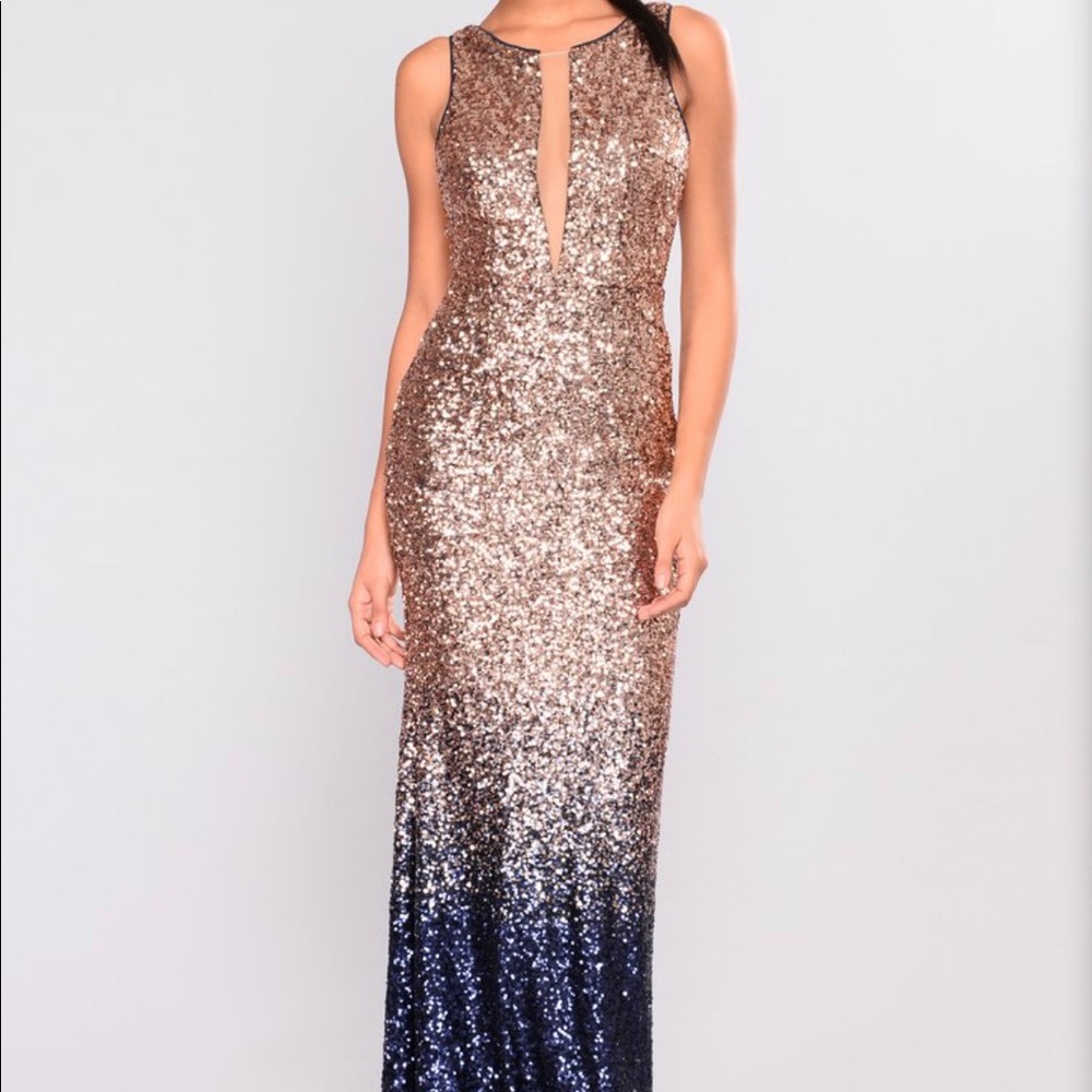 Stars Are Bright Sequin Dress - Rose Gold/Navy